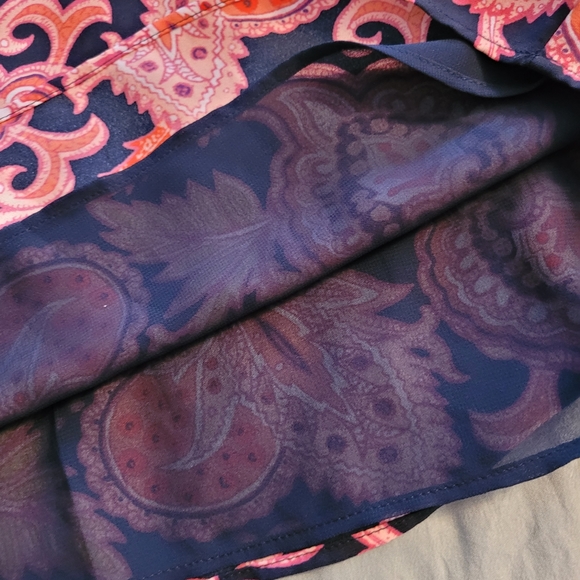 Loft summer top size large - Picture 3 of 4